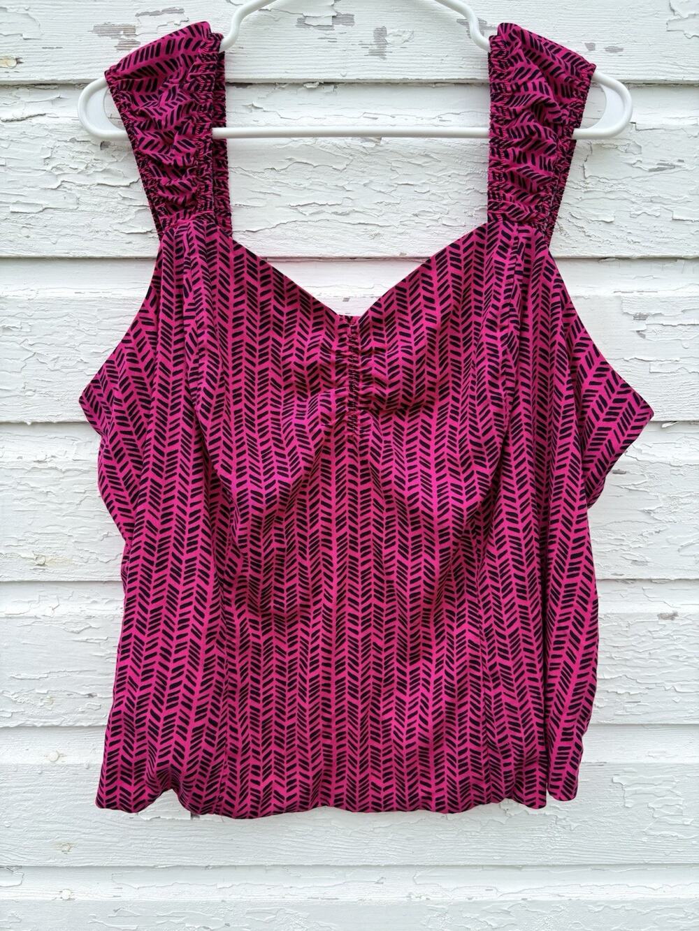 Torrid 3 Tank Top Ruched Back Hot Pink Black Wide Shoulder Rocker Challis